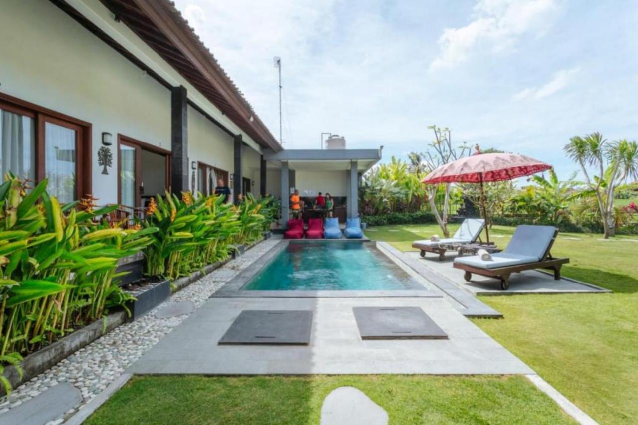 Carik Bali Guest House Canggu Exterior foto