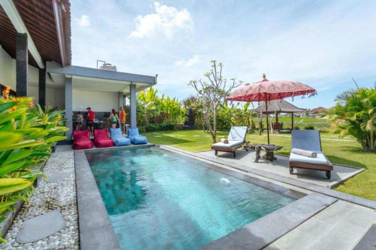 Carik Bali Guest House Canggu Exterior foto